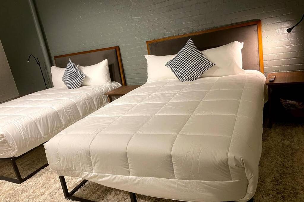 3E-Spacious 2 Bedroom In Oakland, Sleeps 8 بيتسبرغ المظهر الخارجي الصورة